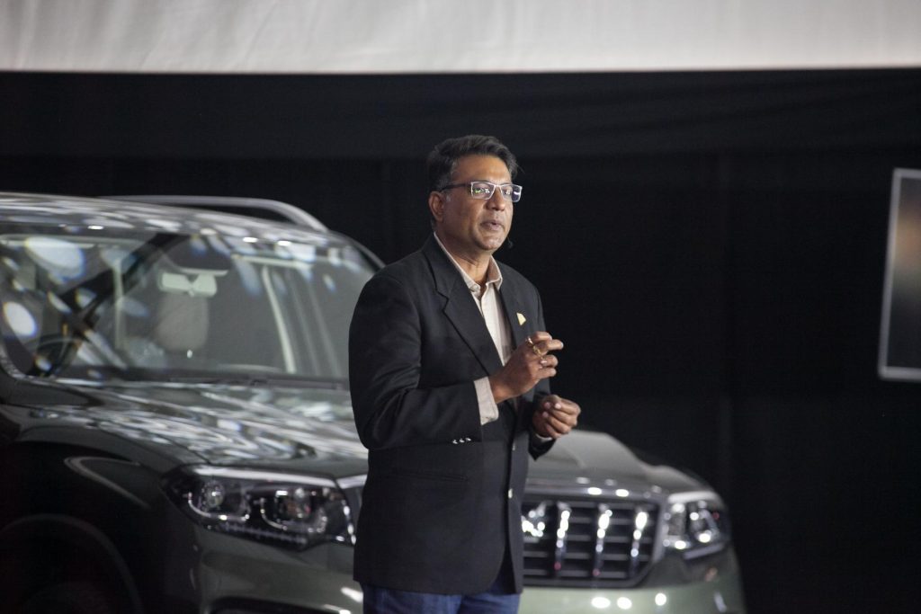 Mahindra unveils ambitious plans for global expansion