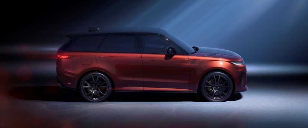 New Range Rover Sport SV Carbon