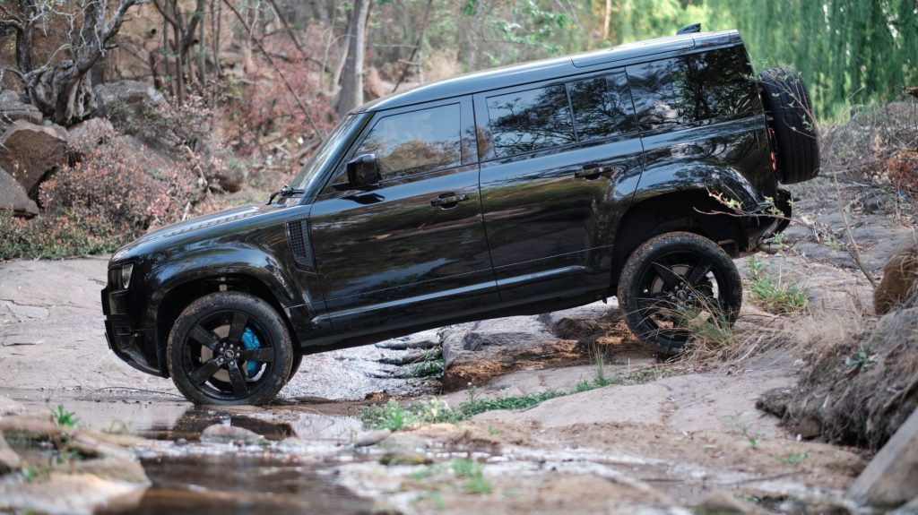 Jaguar Land Rover Loses Track of 40,000 New Cars