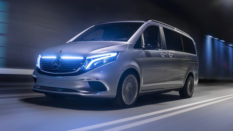 Mercedes-Benz Unveils High-Tech EQV for Seven-Passenger Comfort