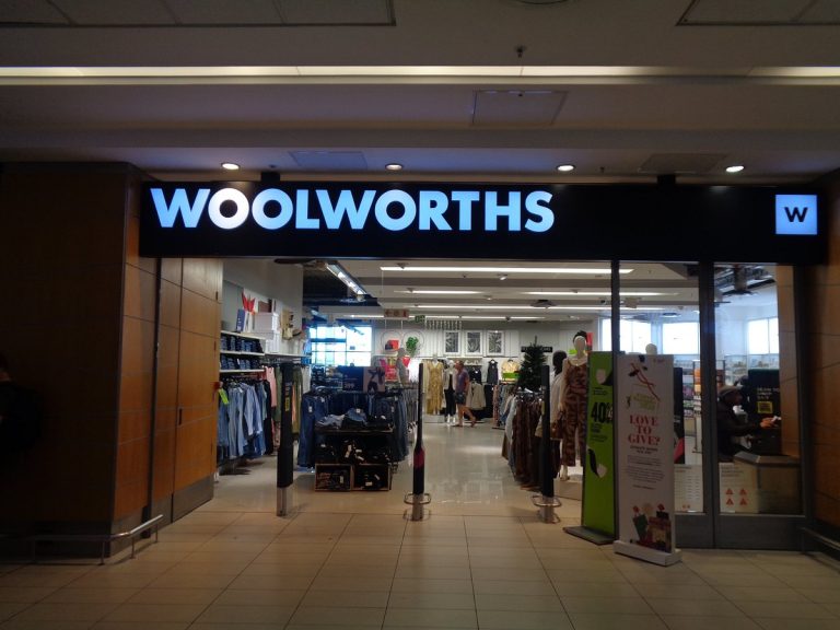 This New Woolies Programme Pays You Back