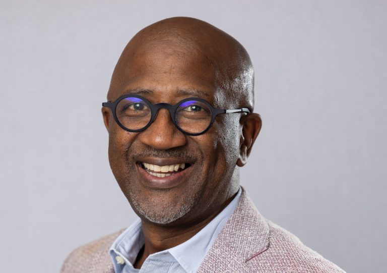 Lwazi Koyana to Chair Spar