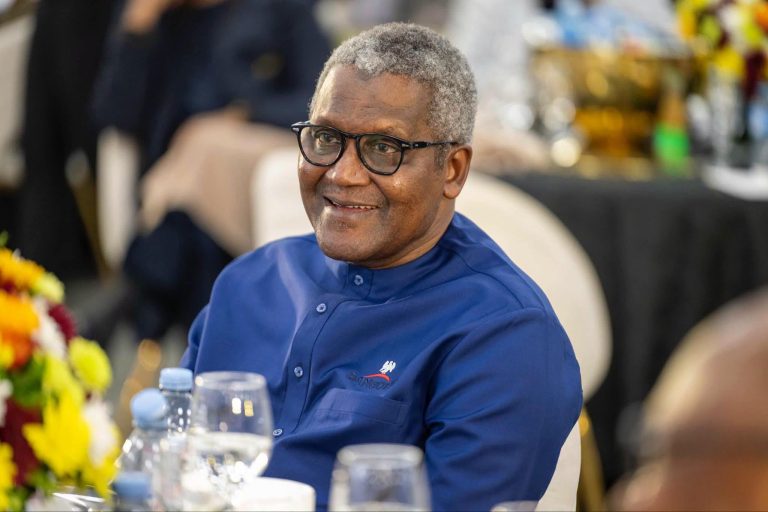 Dangote Starts Building 700,000-Barrel Refinery in Kenya